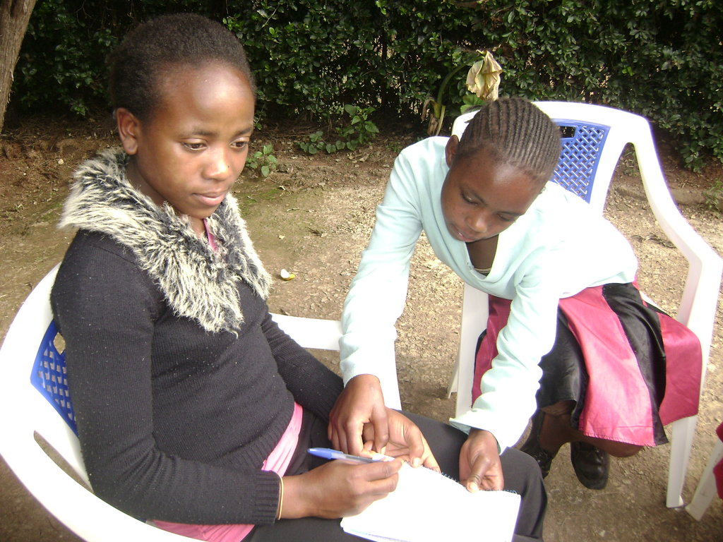 Mentoring & Lifeskills for 220 Poor Girls in Kenya