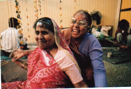 Mothers show their handicrafts