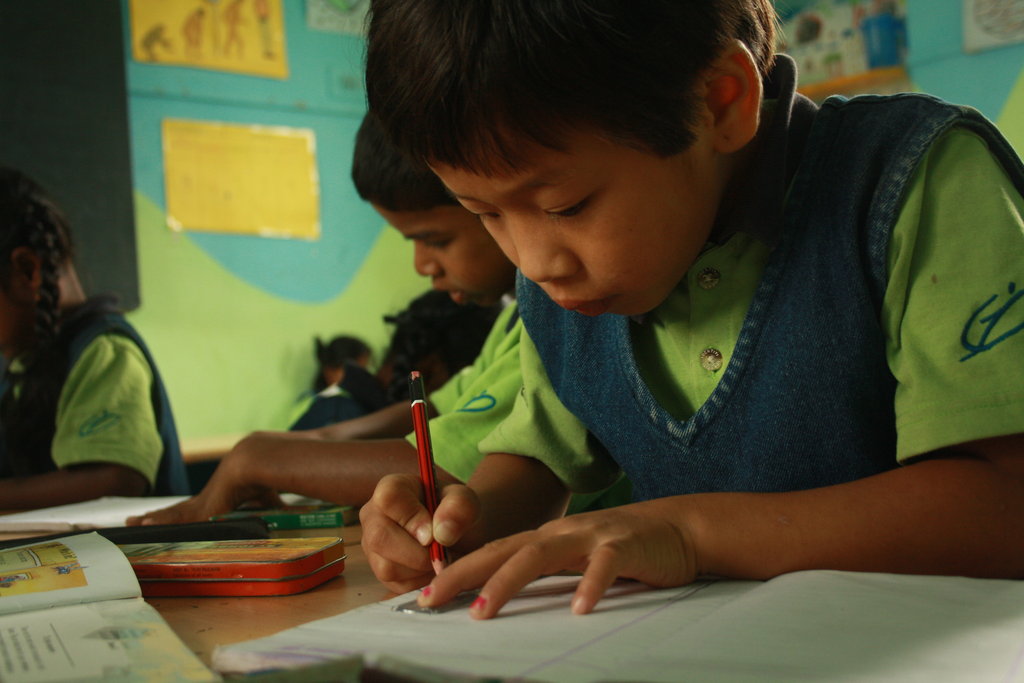 Top class education to 1500 children in Bangalore