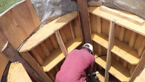 Collapsing the wood form