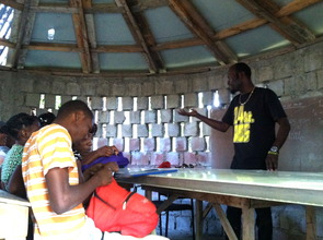 Samuel presenting to RG Apprentices.