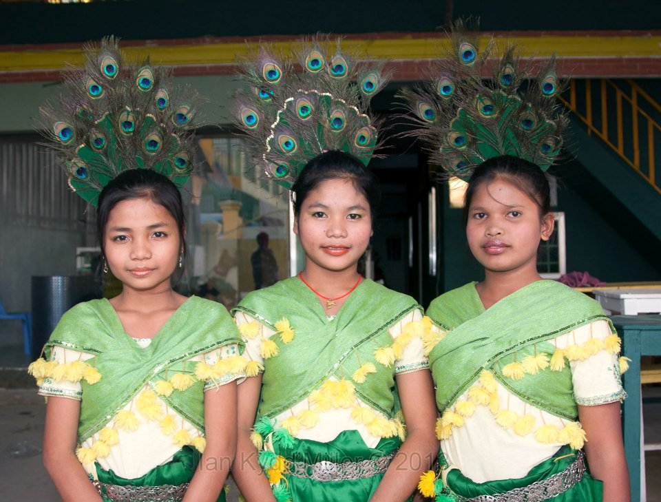 Girls from PIO Apsara Class