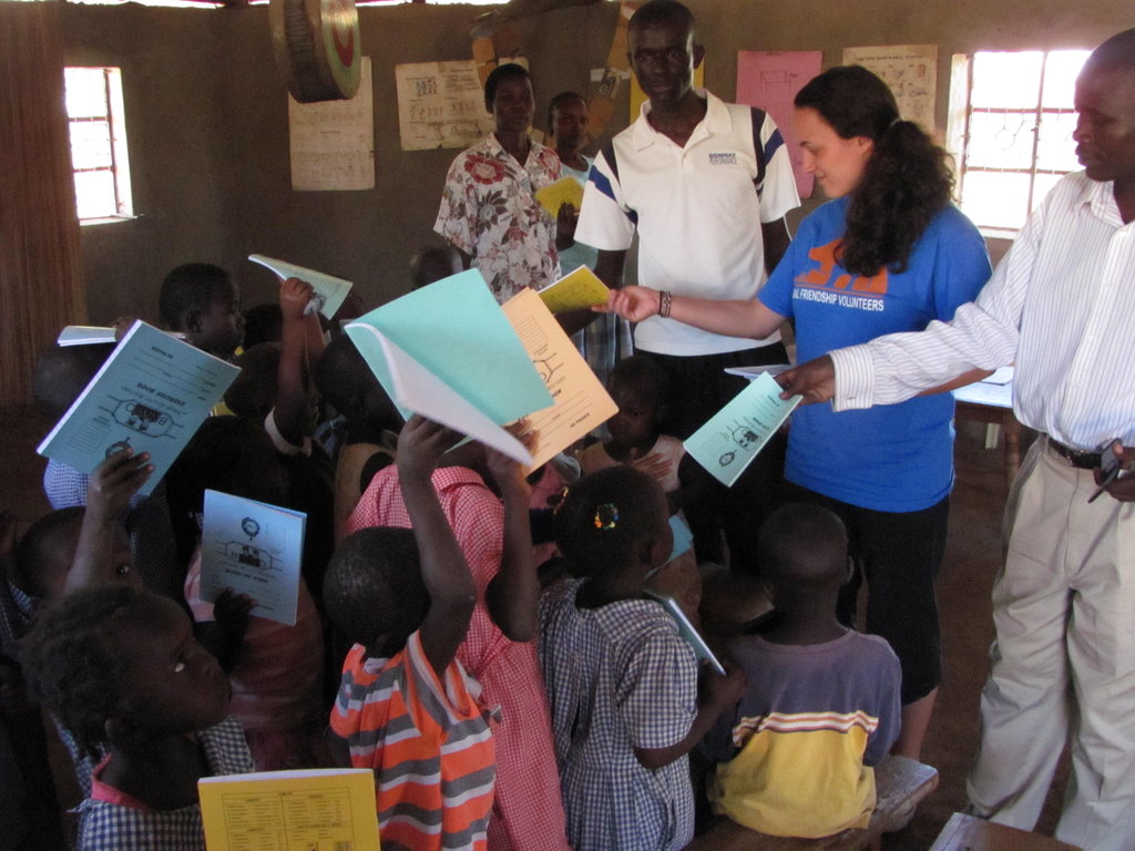 Build School For 500 Poor Slum Children In Kenya