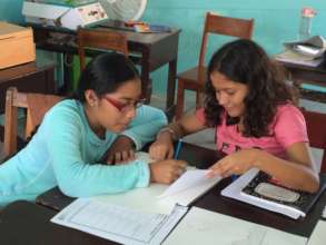Art Class - peer tutoring