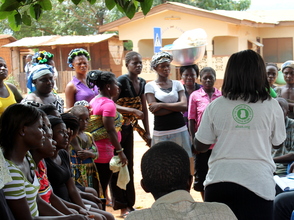 Doris speaking to a group of young women
