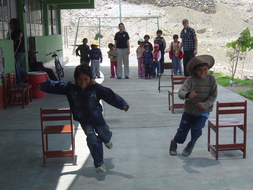 Education & nutrition for 150 children in Peru