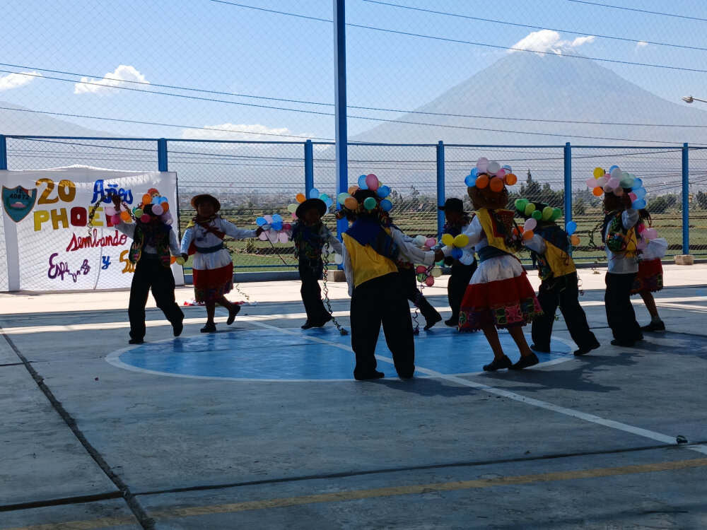 Folkloric dance