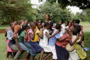 Team building at a teen girls' workshop
