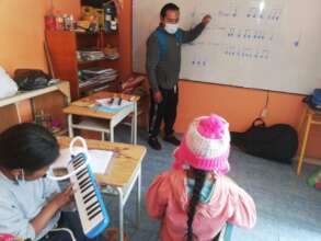 Music classes in Ecuador
