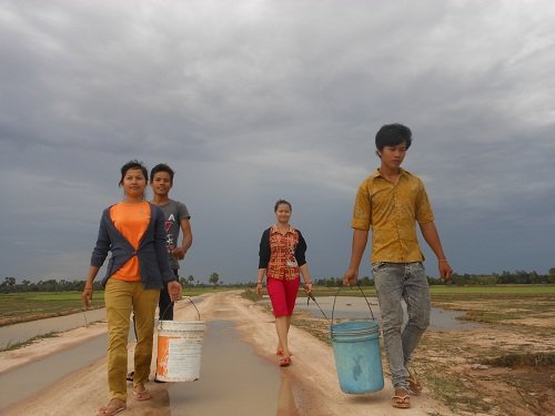 Build dreams! Send Cambodian Students to College!
