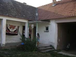Shed where family temporarily lives