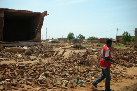 Sudan flooding leaves thousands homeless