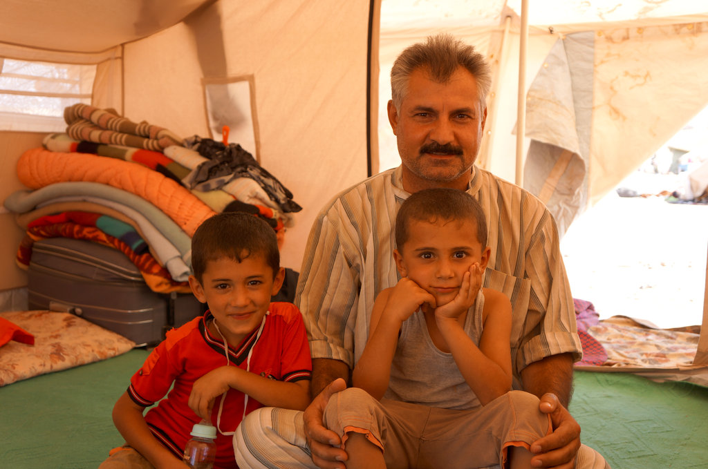 Syrian families recieve ShelterBox aid