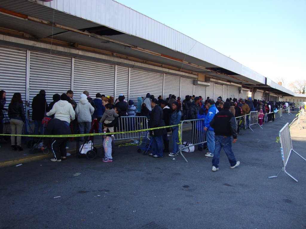 NYC's First-In Food Team Behind Hyperstorm "Sandy"