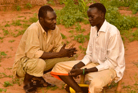 Journalist mentors young journalist Rahma in Chad