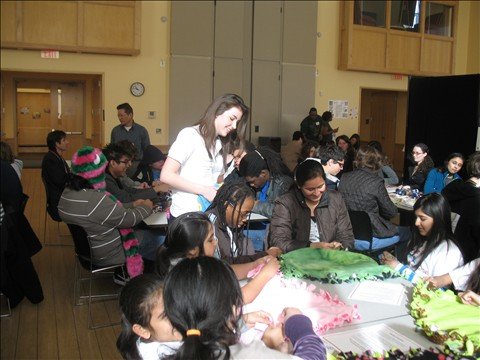 Make 500 blankets for animals and children in need
