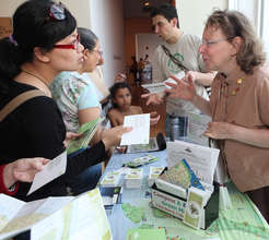 Sharing information at Queens Museum