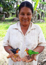 Artisan Liria with 2 birds at Chino workshop