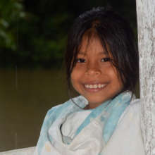 Artisan daughter at Nuevo Peru