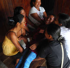 Trust lift exercise at Puca Urquillo