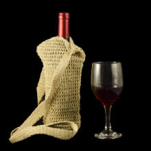 Chambira palm fiber wine cozy made by Bora artisan