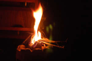 Burning copal resin to make fire and light