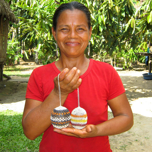Support native artisans & rainforest in the Amazon