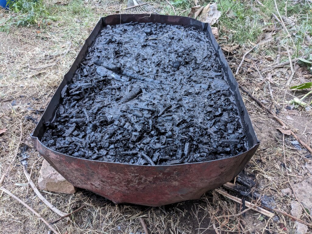 We quenched the pyrolysis process