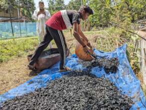 Drying the biochar