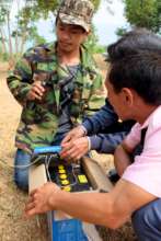 Checking the fuse in a controller