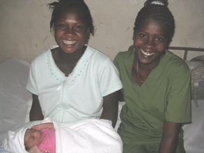 New mom with midwife