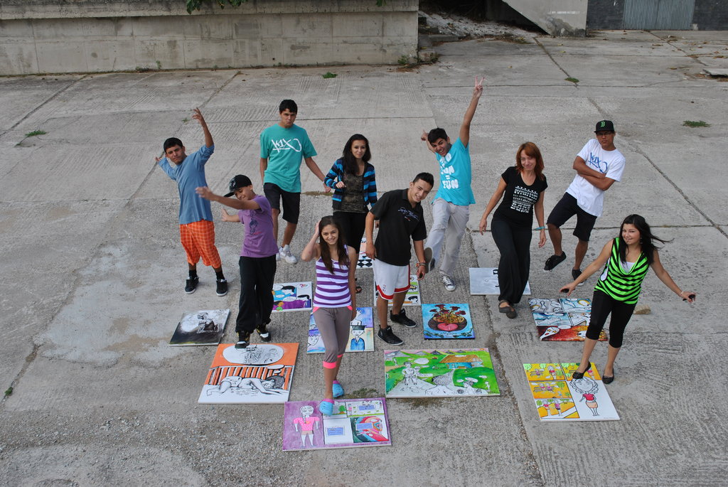 Provide education for talented Roma children