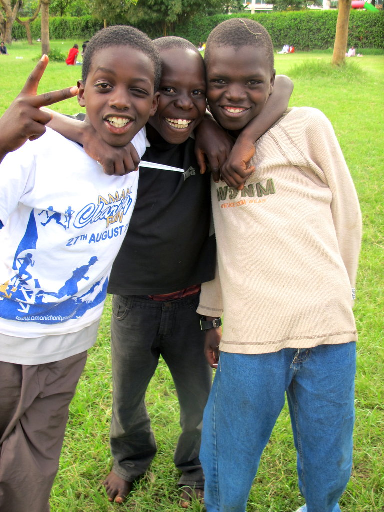 Educate 20 Kenyan Youth Athletes from Kibera Slum
