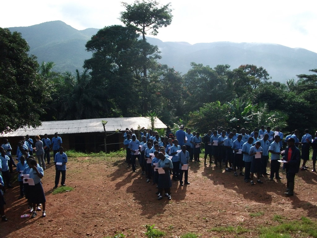 Empower 50,000 youth to fight HIV/AIDS in Cameroon
