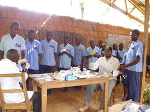 Empower 50,000 youth to fight HIV/AIDS in Cameroon