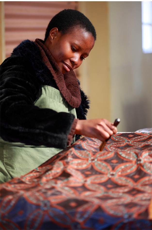 Increased income for 250 Swaziland craft producers