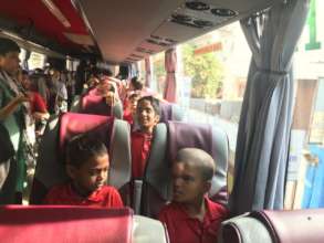 On the way to Picnic @ Poicha