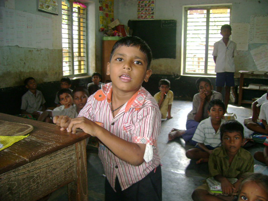 HELP FOR HANDICAPPED AND POOR CHILDREN IN INDIA