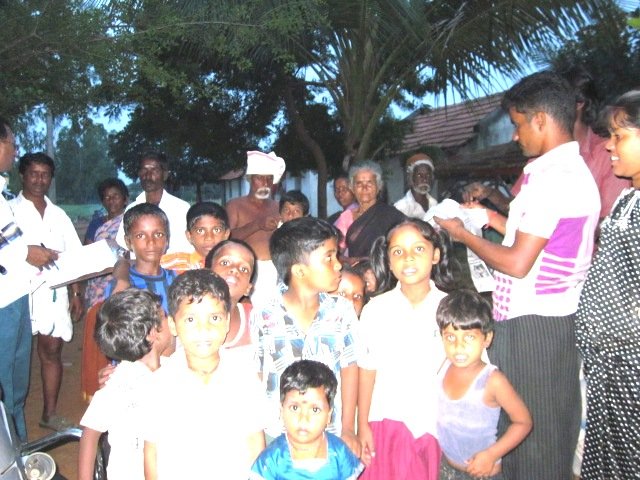 give education to 200 gypsy children india