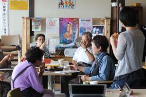 VOT team visits Honeywell Ibasho community center