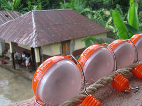 Eneji Pwop lights in Les Anglais, Haiti