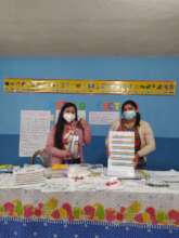 Elba and Evelyn in their presentation on reading