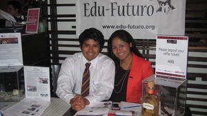 Ambar Pinto poses with fellow ELPer Hugo Laina