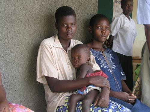 Bring HIV/AIDS Information to Kenyan Pediatricians