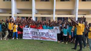 Group photo at the field.