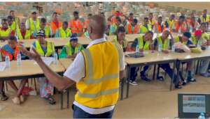 Local engineer hosts lecture for youth