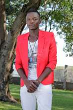 Asen-B during the shooting of "Nikimwona" Video