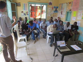 Global Giving rep Kelly gives workshop at MYRC