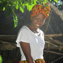Nahna in her new Paro video