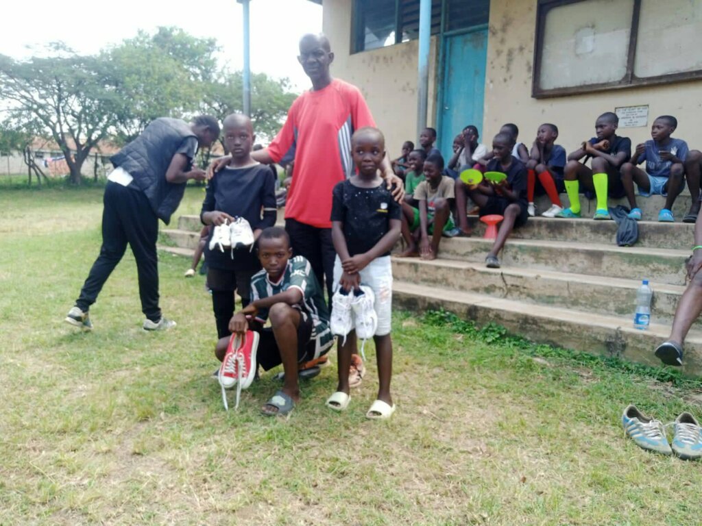 Decent equipment helps kids play better